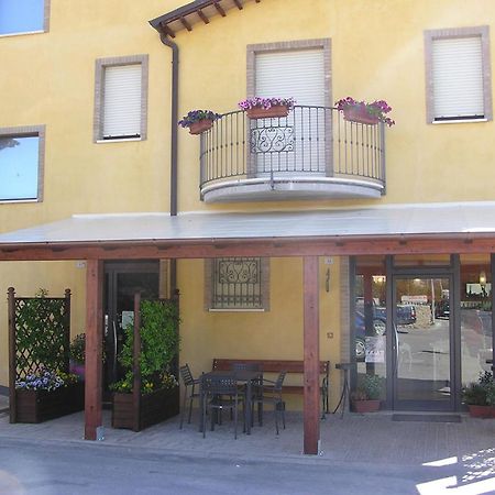 Albergo Le 2 Rose San Severino Marche Eksteriør billede